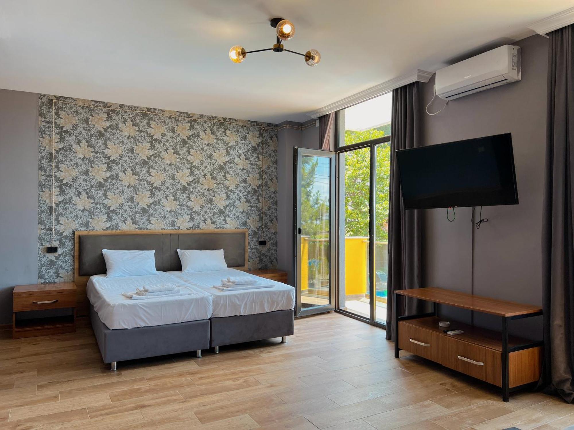 Casa Del Mar Hotel Kvariati Kültér fotó